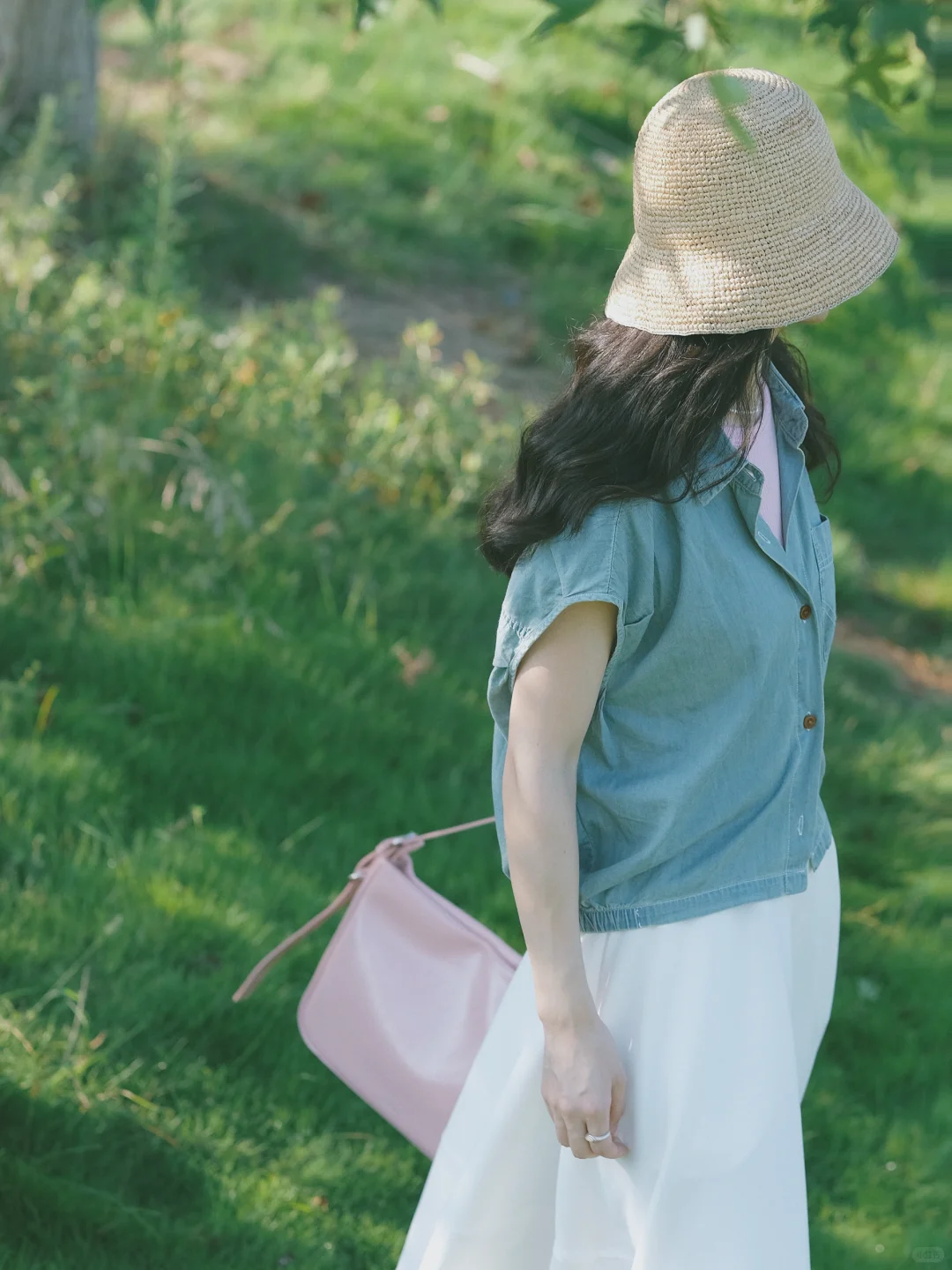 📷不露脸夏日草地氛围感拍照