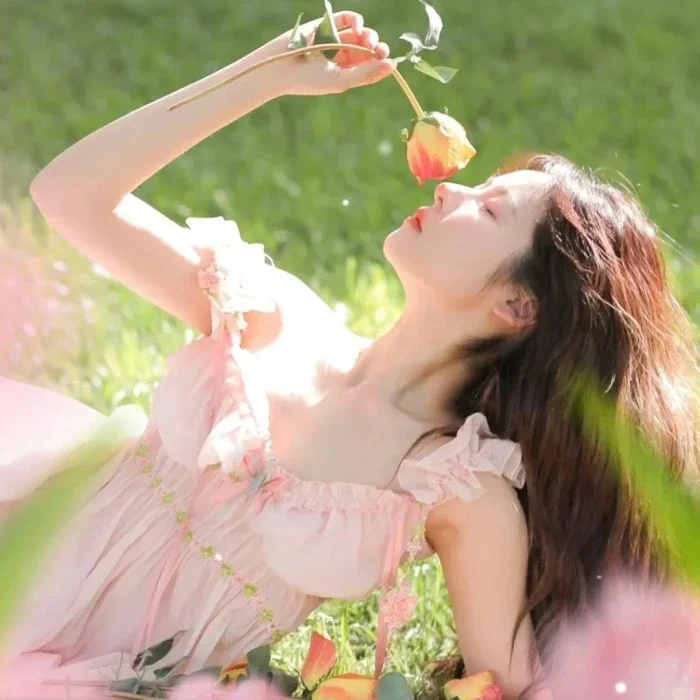 𝑾𝒆𝑪𝒉𝒂𝒕夏日女头✰⋆⁺₊