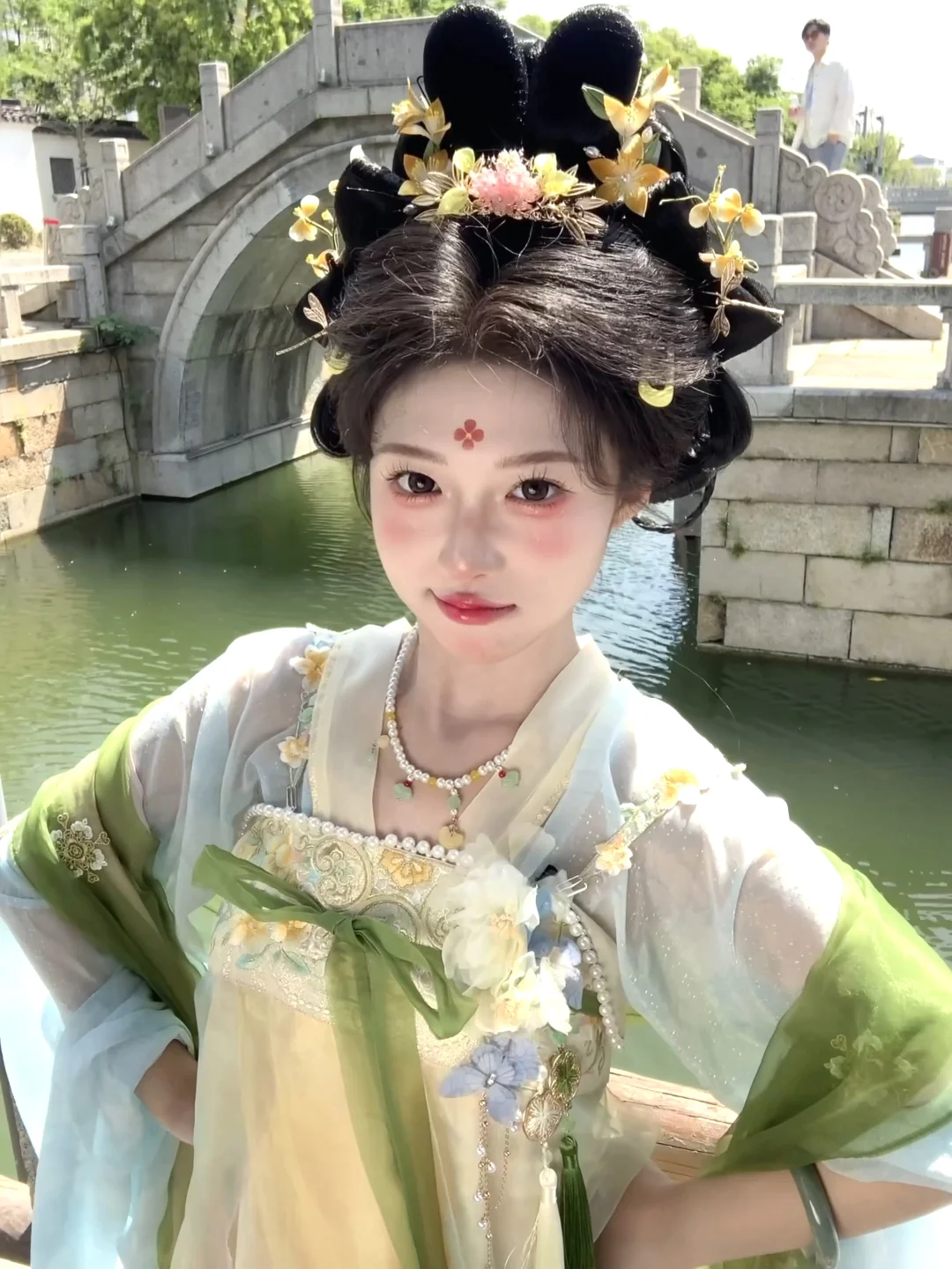 live｜“婷婷袅袅十三余，豆蔻梢头二月初”