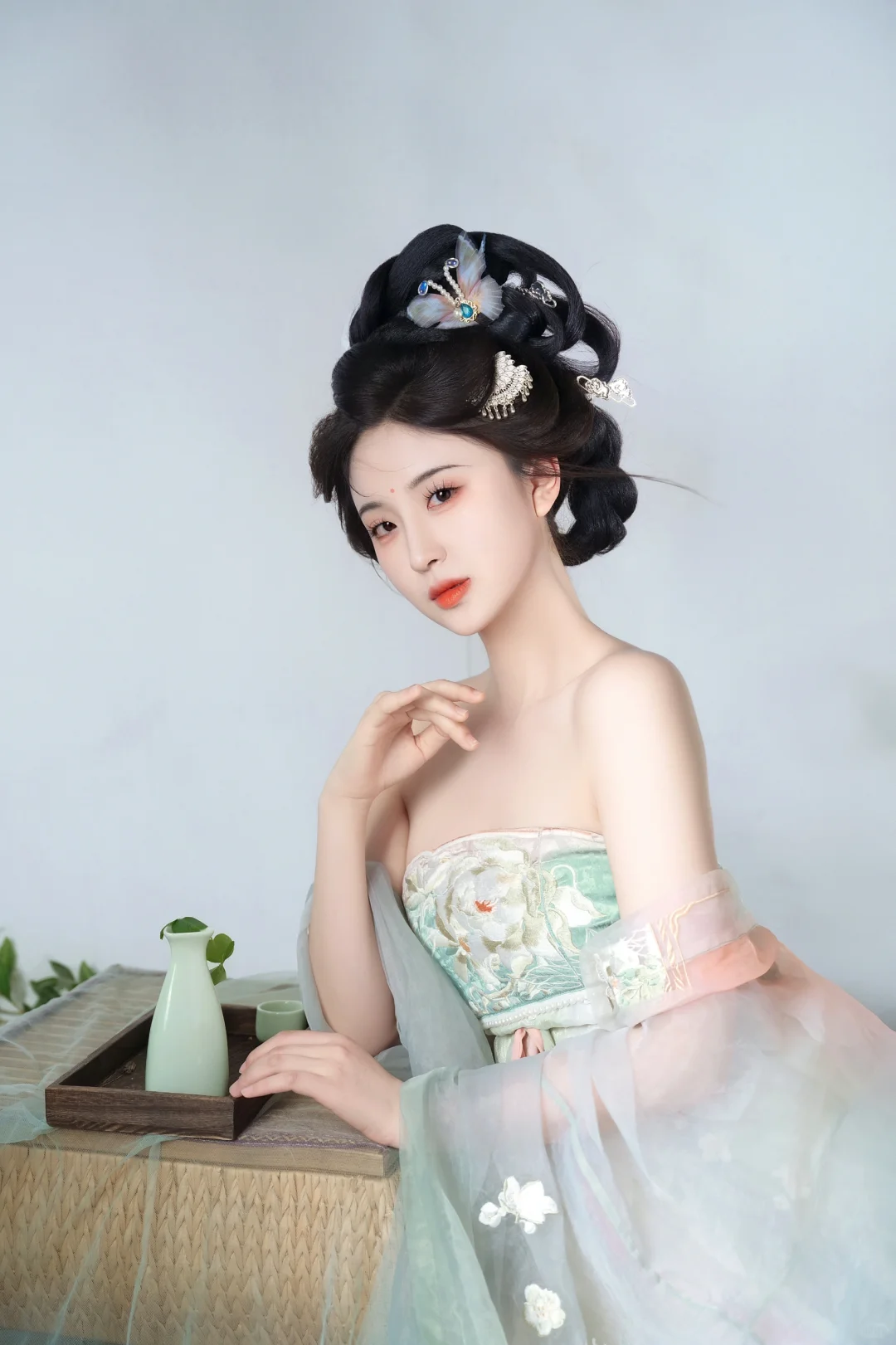 清冷感唐风造型