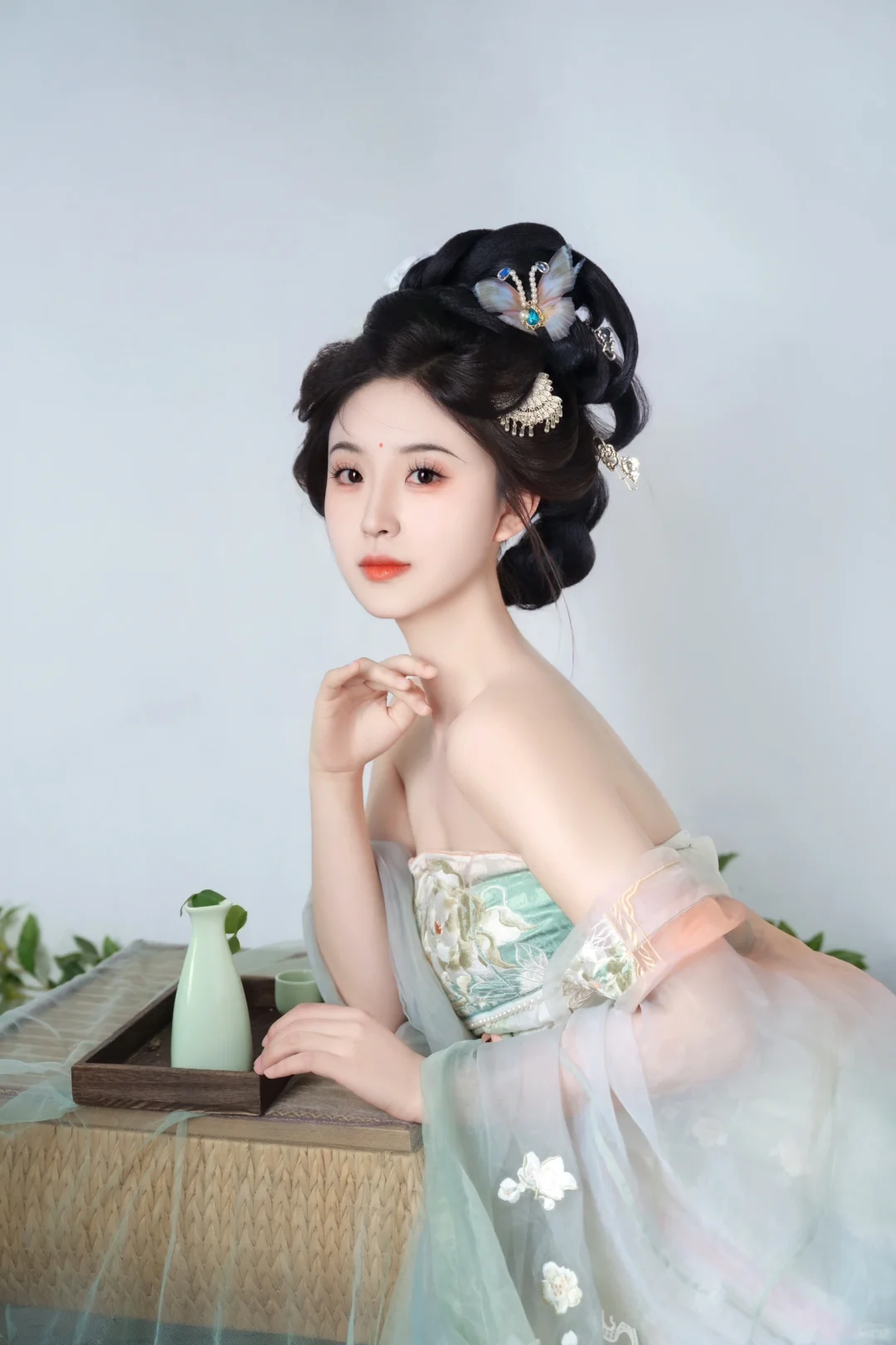 清冷感唐风造型
