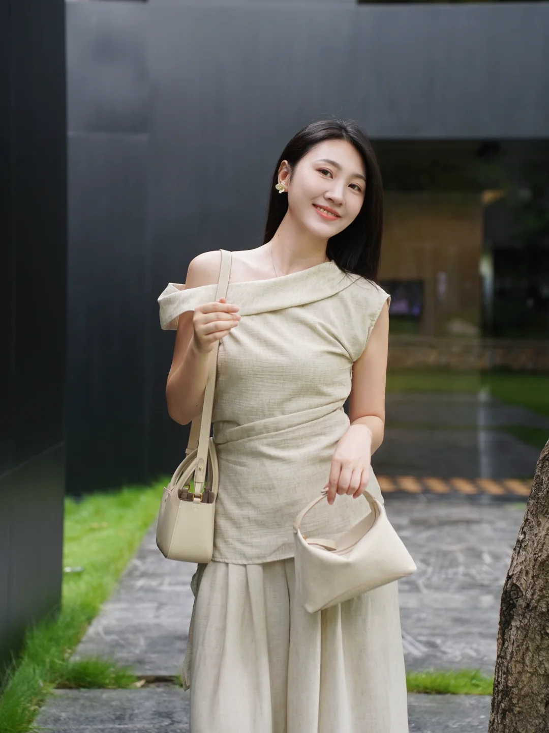 夏日优雅通勤～感受生活的瞬间