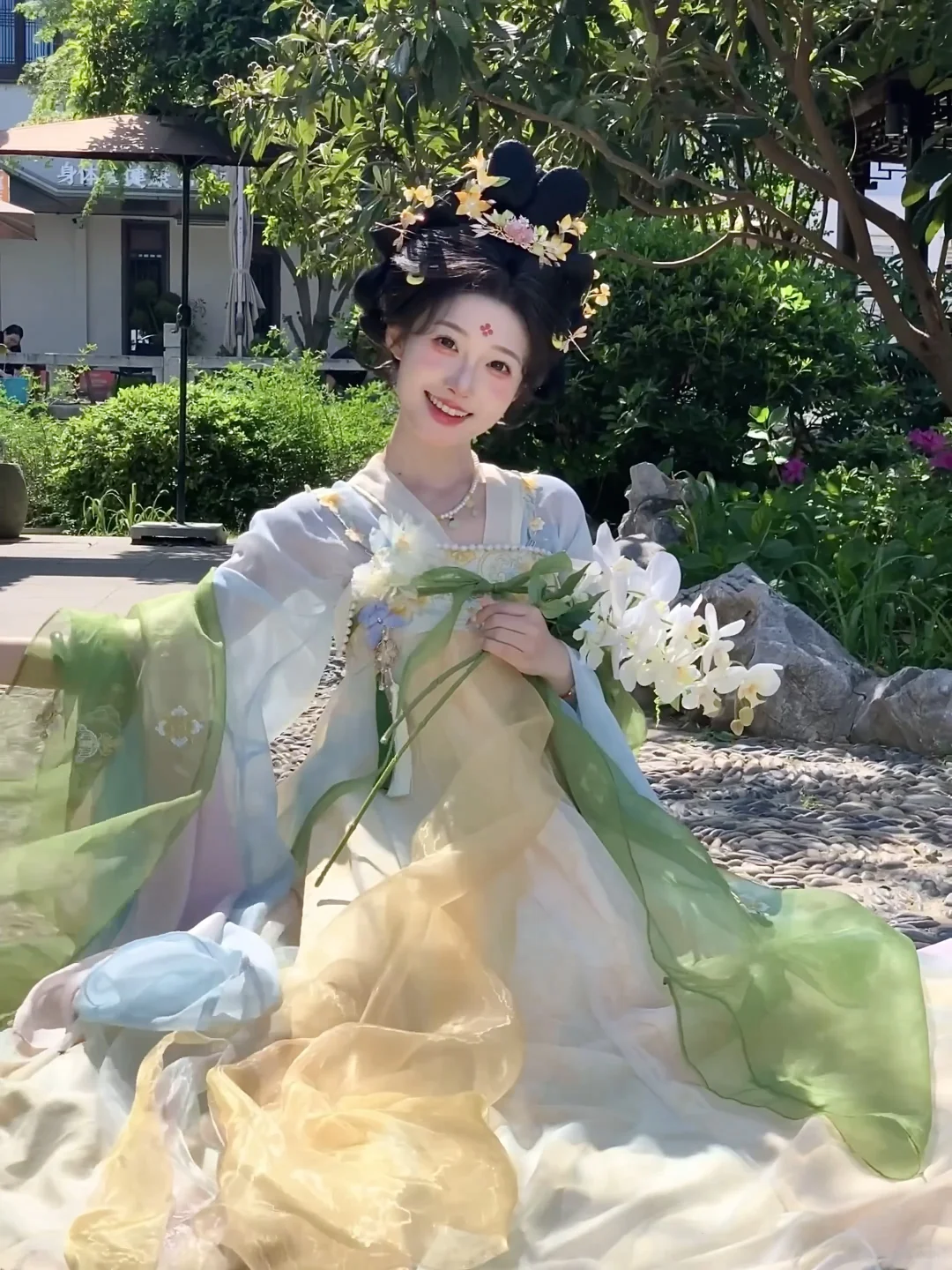 live｜“婷婷袅袅十三余，豆蔻梢头二月初”