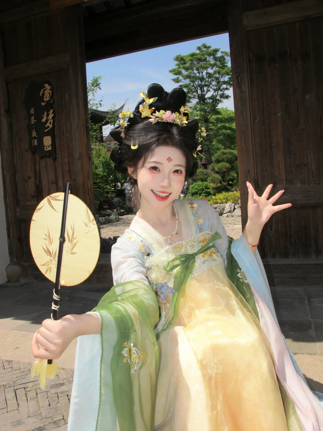live｜“婷婷袅袅十三余，豆蔻梢头二月初”