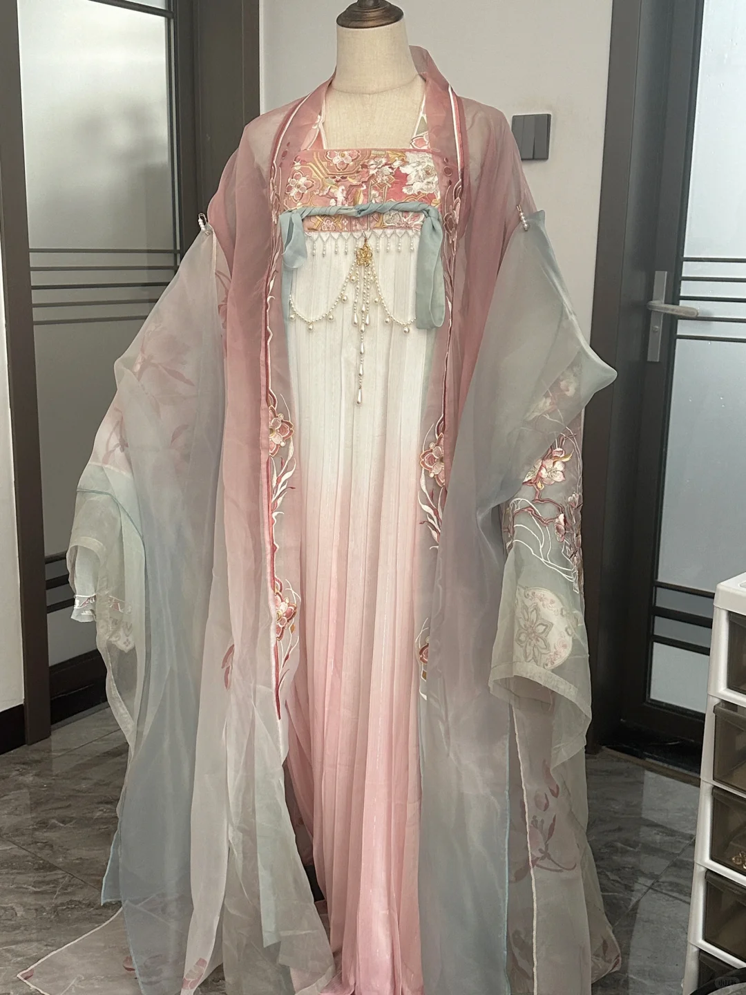 蛮温柔的樱花系汉服～
