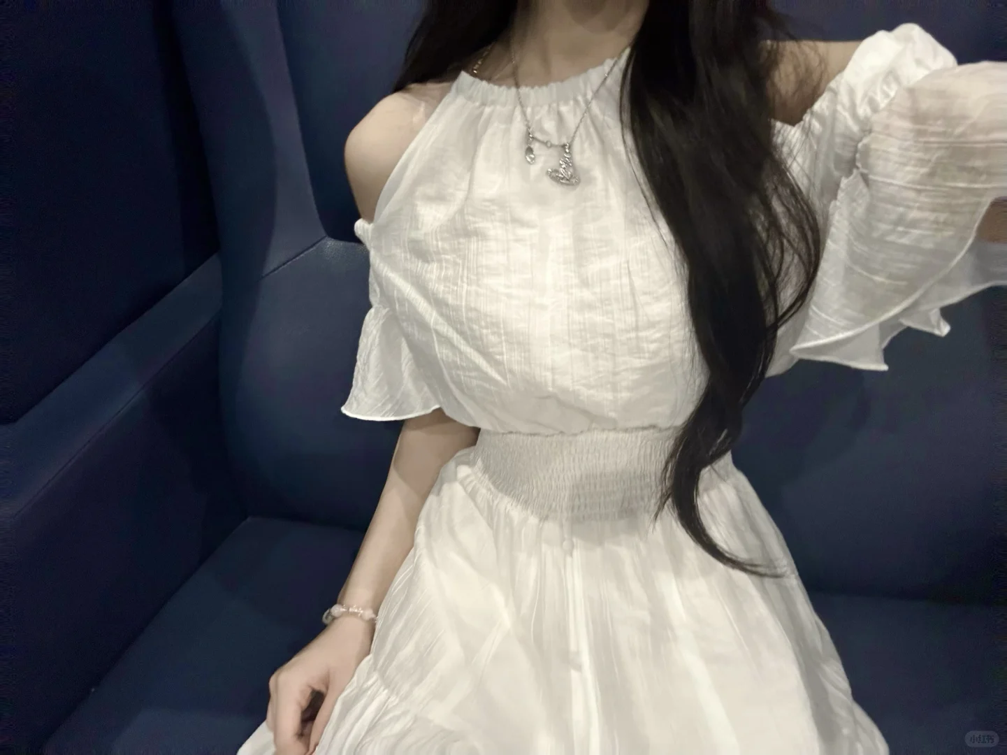白月光般的Rienda女神裙