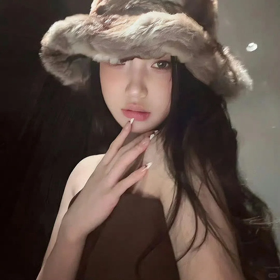 𝗪𝗲𝗖𝗵𝗮𝘁｜小众女头