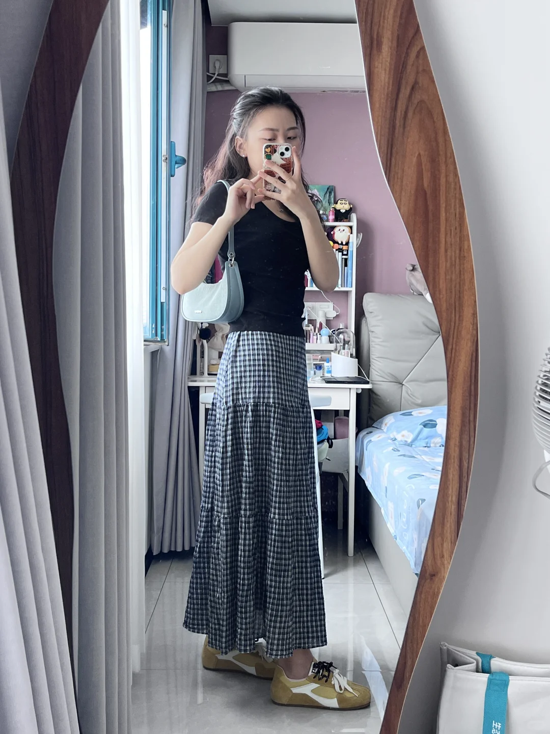 通勤穿搭｜今天是格子裙女孩👧🏻