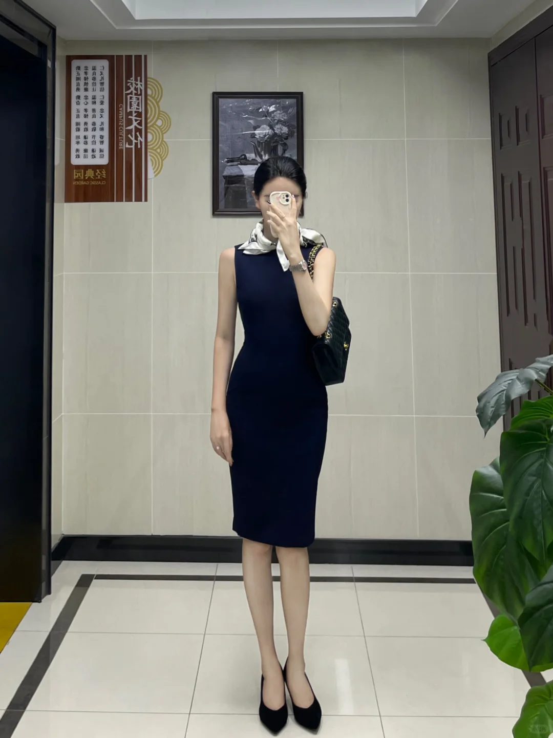 穿上高跟鞋👠加入优雅女教师行列👩‍🏫