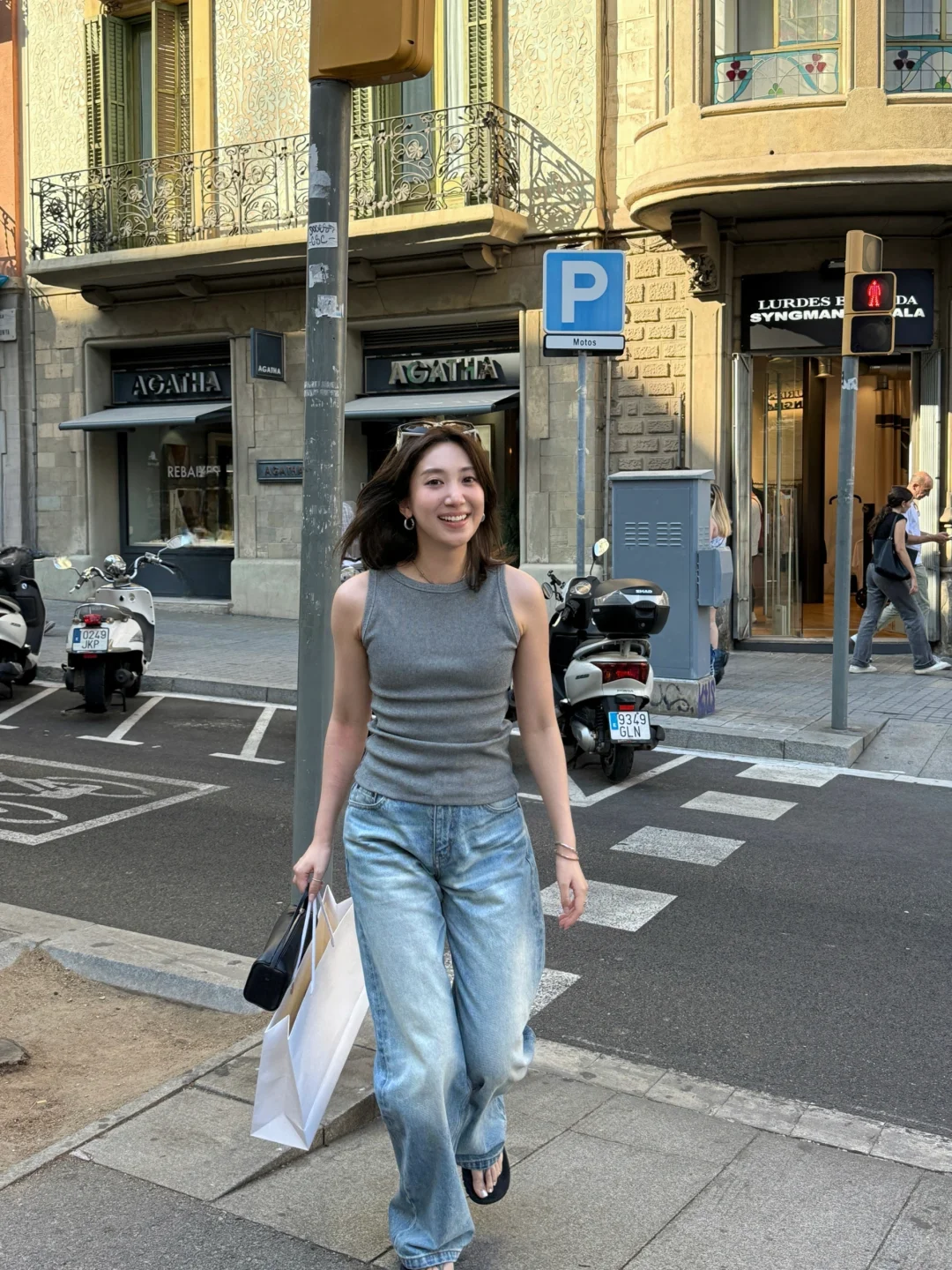 巴塞罗那优雅女人