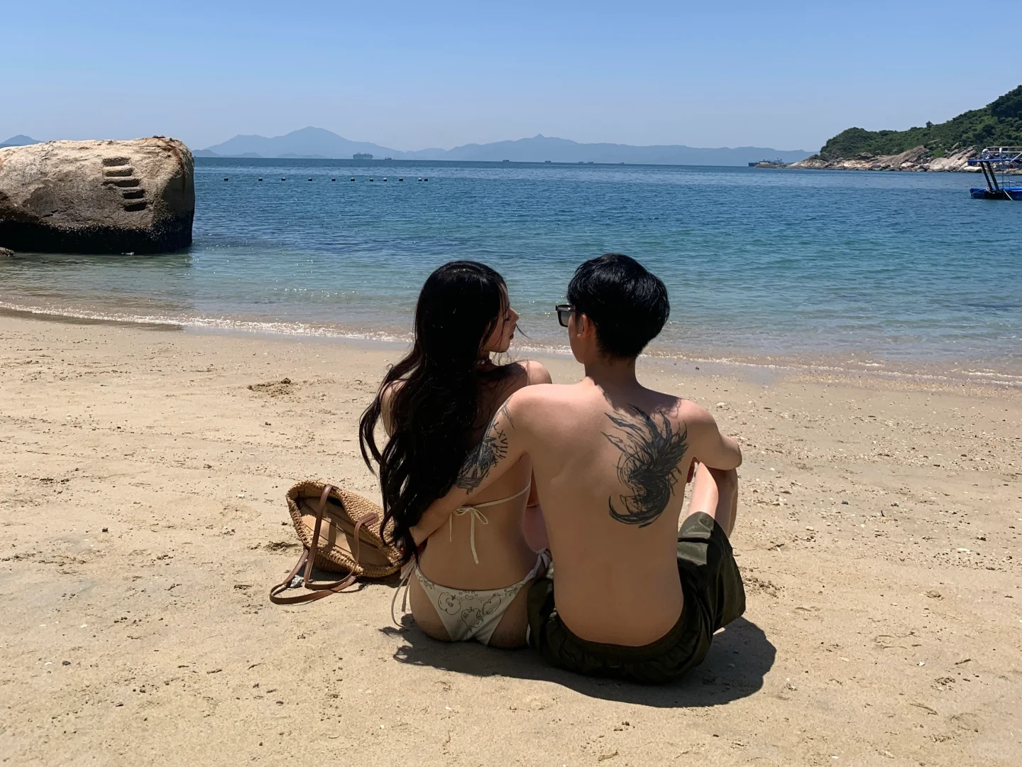 𝚂𝚘𝚖𝚎 𝚜𝚎𝚊𝚜𝚒𝚍𝚎𝚜🏊🏻‍♀️🐠