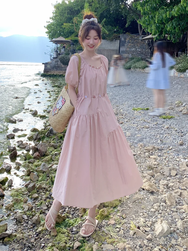 💫粉色连衣裙｜海边温柔甜妹穿搭夏日度假