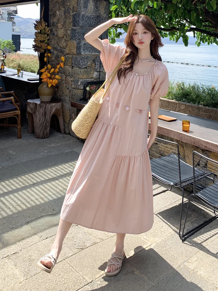 💫粉色连衣裙｜海边温柔甜妹穿搭夏日度假