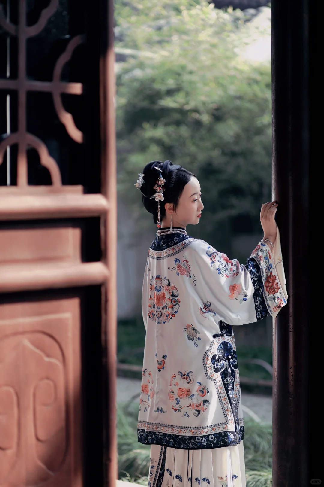 清汉女｜摄影师说满脸都是忧愁☹️