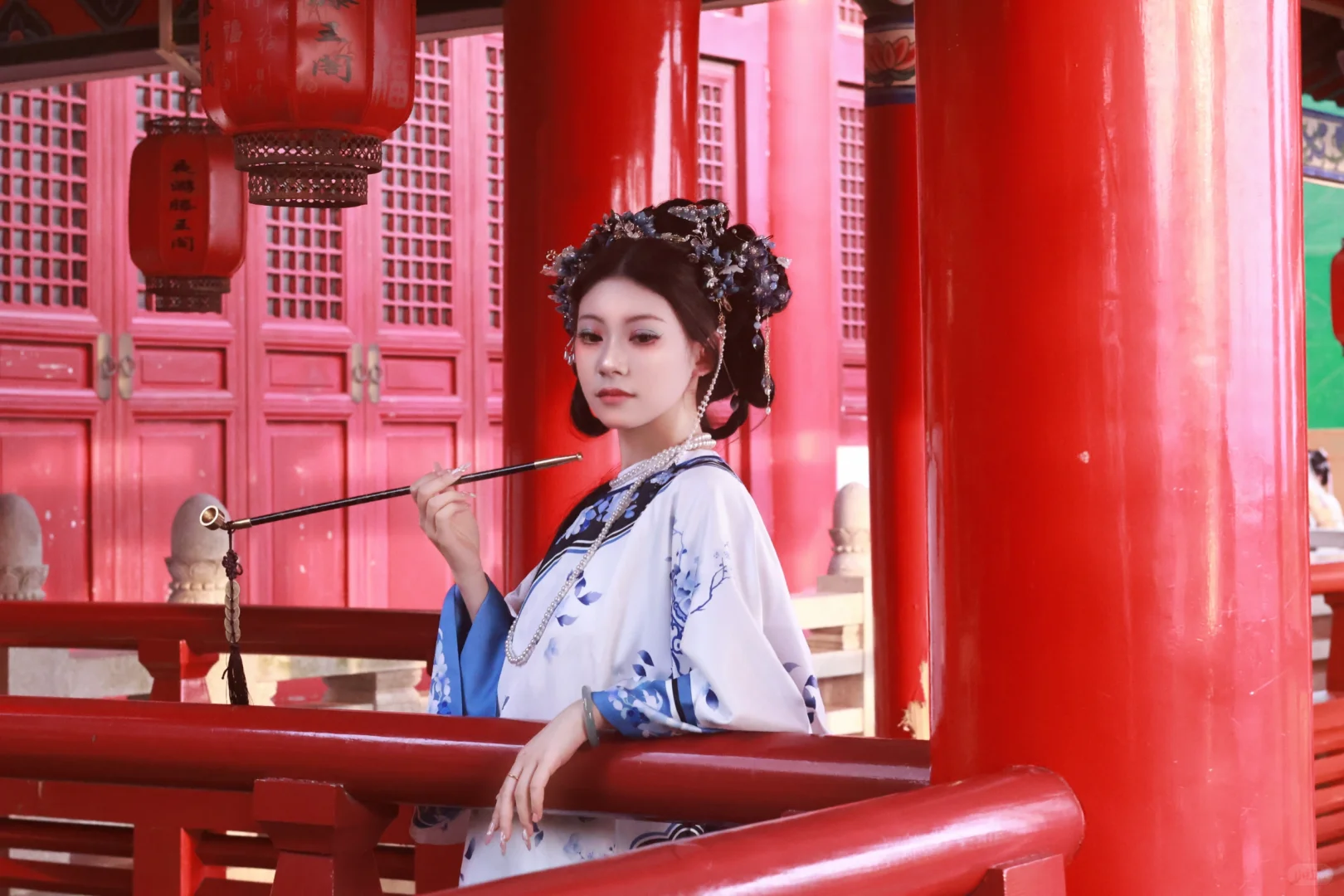 新手摄影师挑战拍清汉女 大家看看怎么样