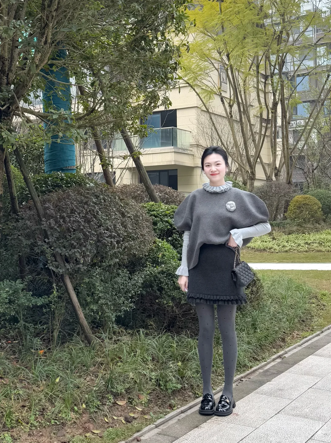 教师穿搭｜英语老师秋冬的漂亮衣服们～～
