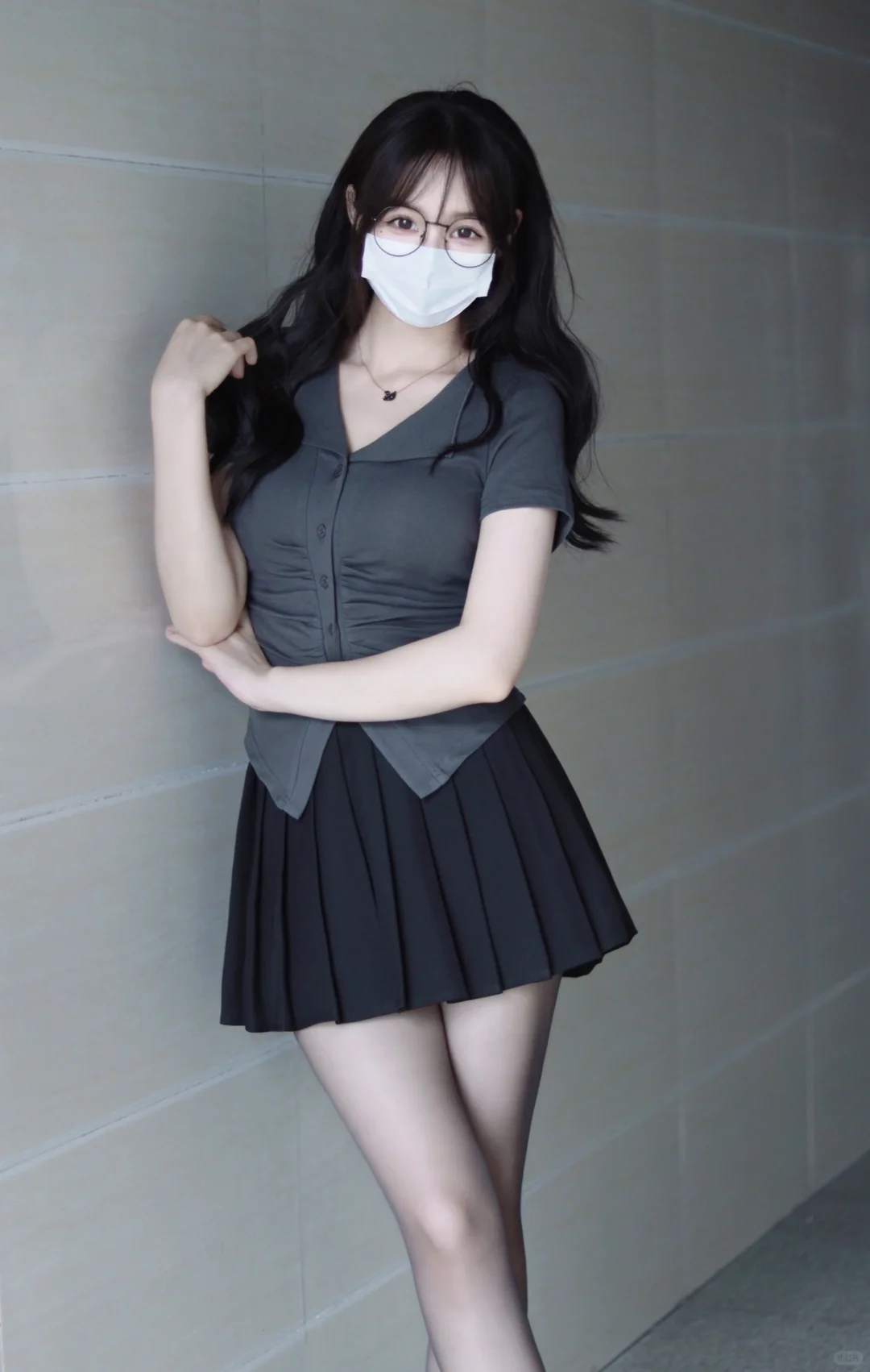 今日人设：辣妹女高