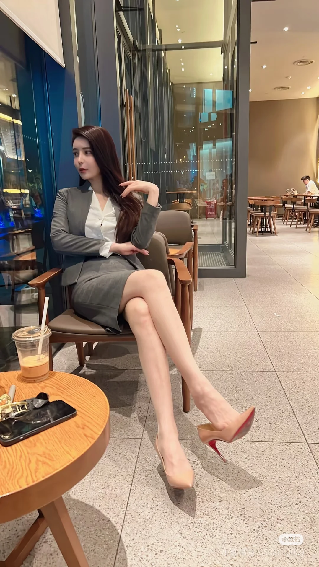 职业装也可以美出天际