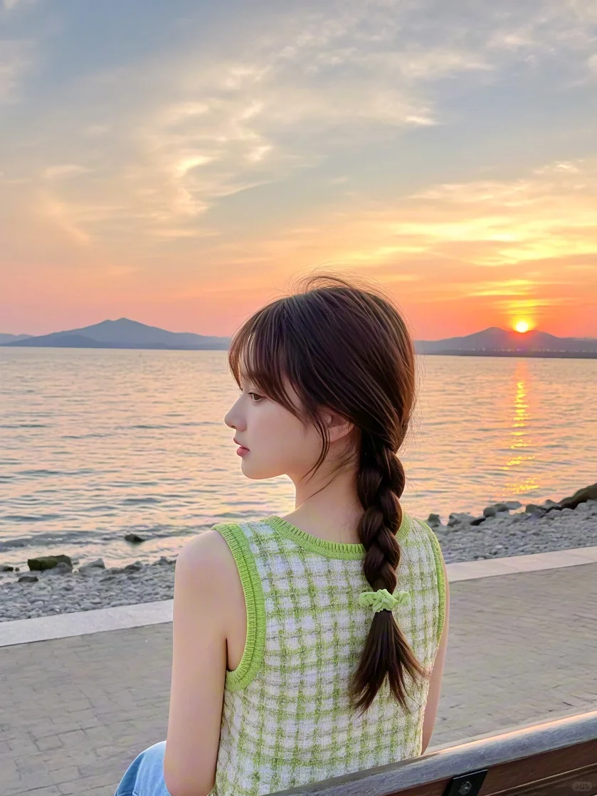 女生头像🍐🍋夏日氛围感背影治愈女头