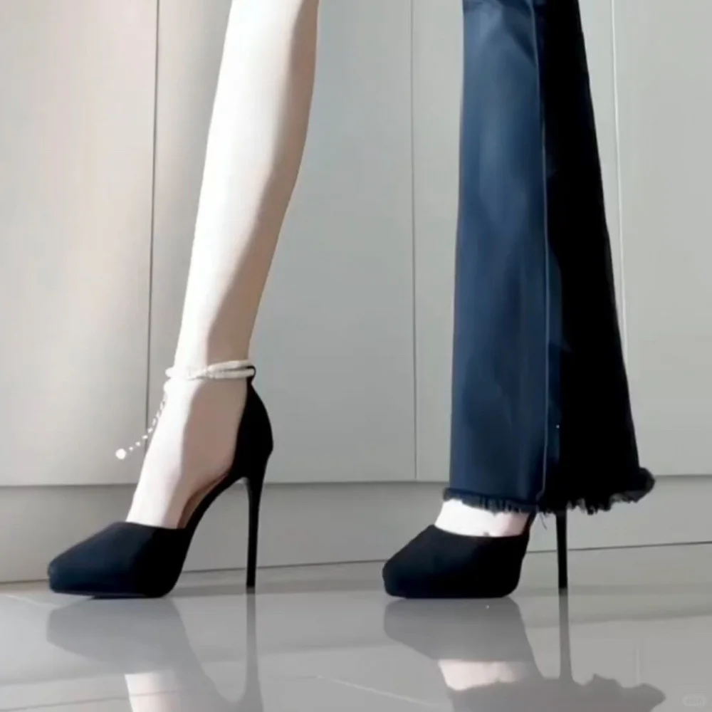 👠炫酷黑色高跟鞋🖤时尚女生必备