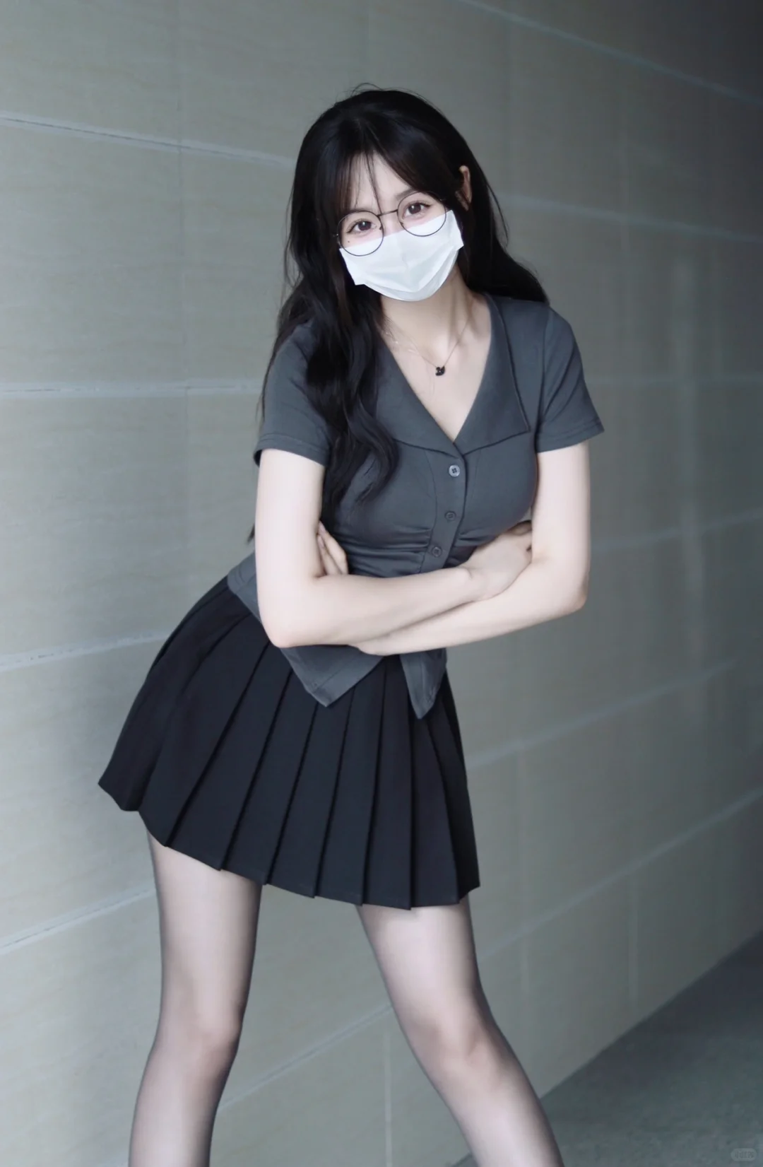 今日人设：辣妹女高