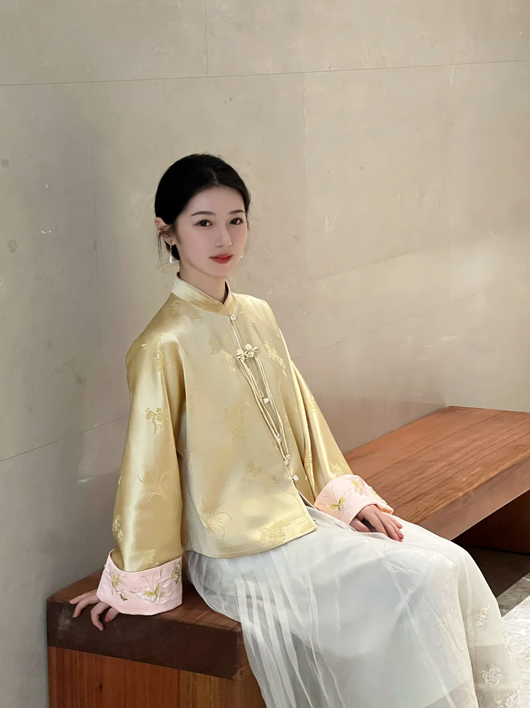 “中式富贵花”