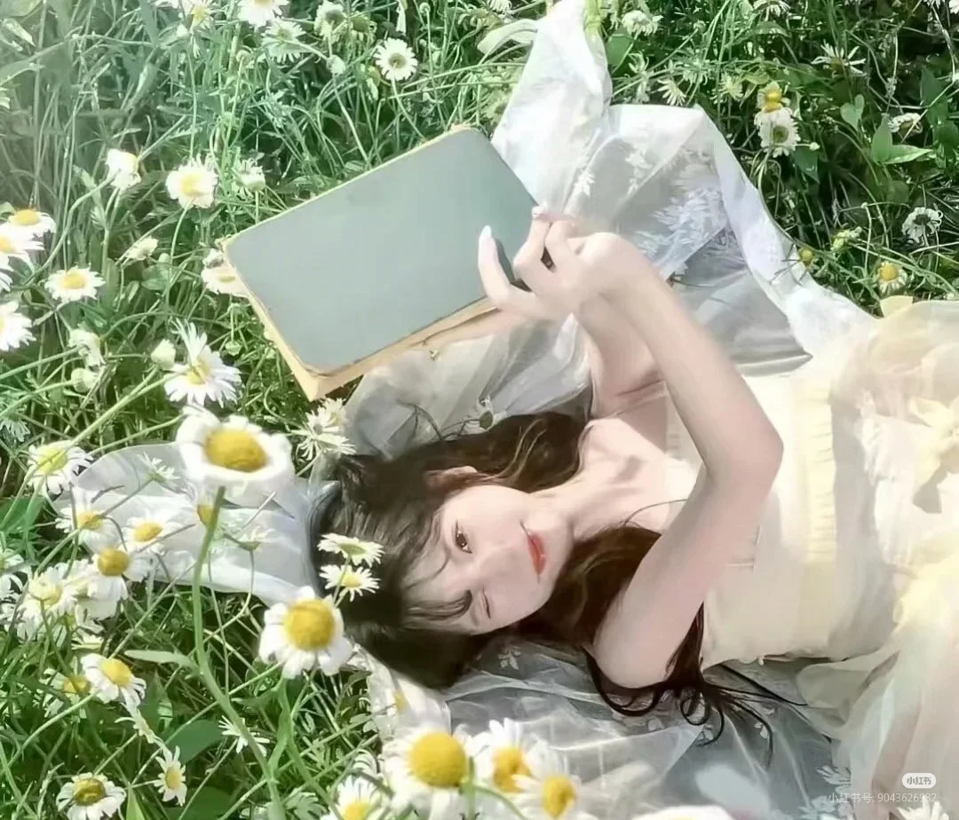 绿色清新女头