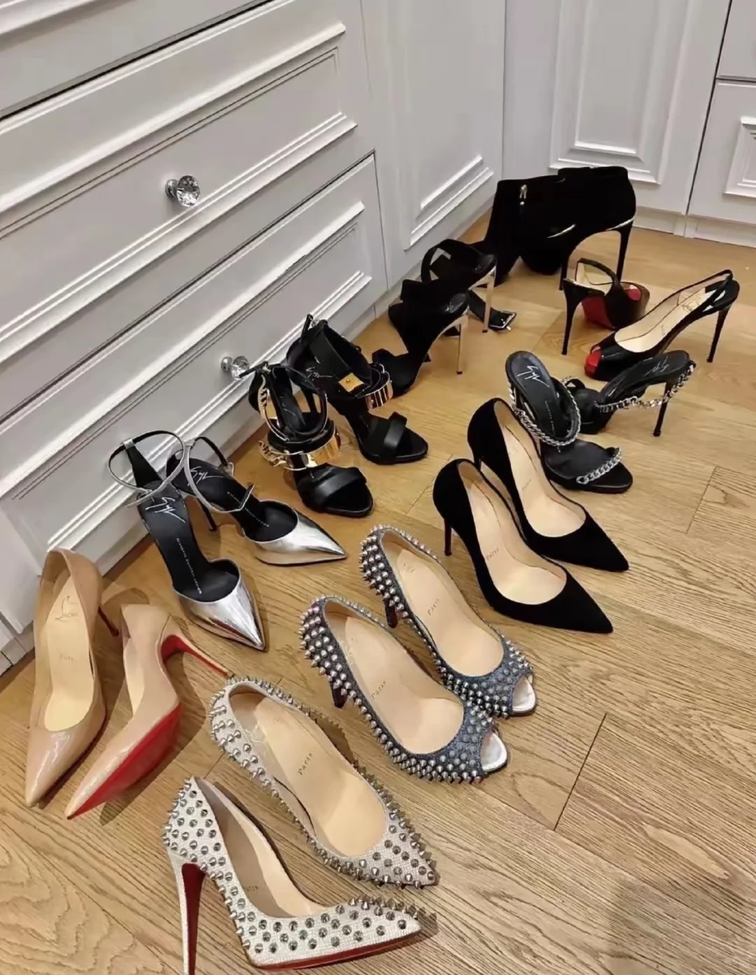 不同脚型适合的高跟鞋👠魅力无限~