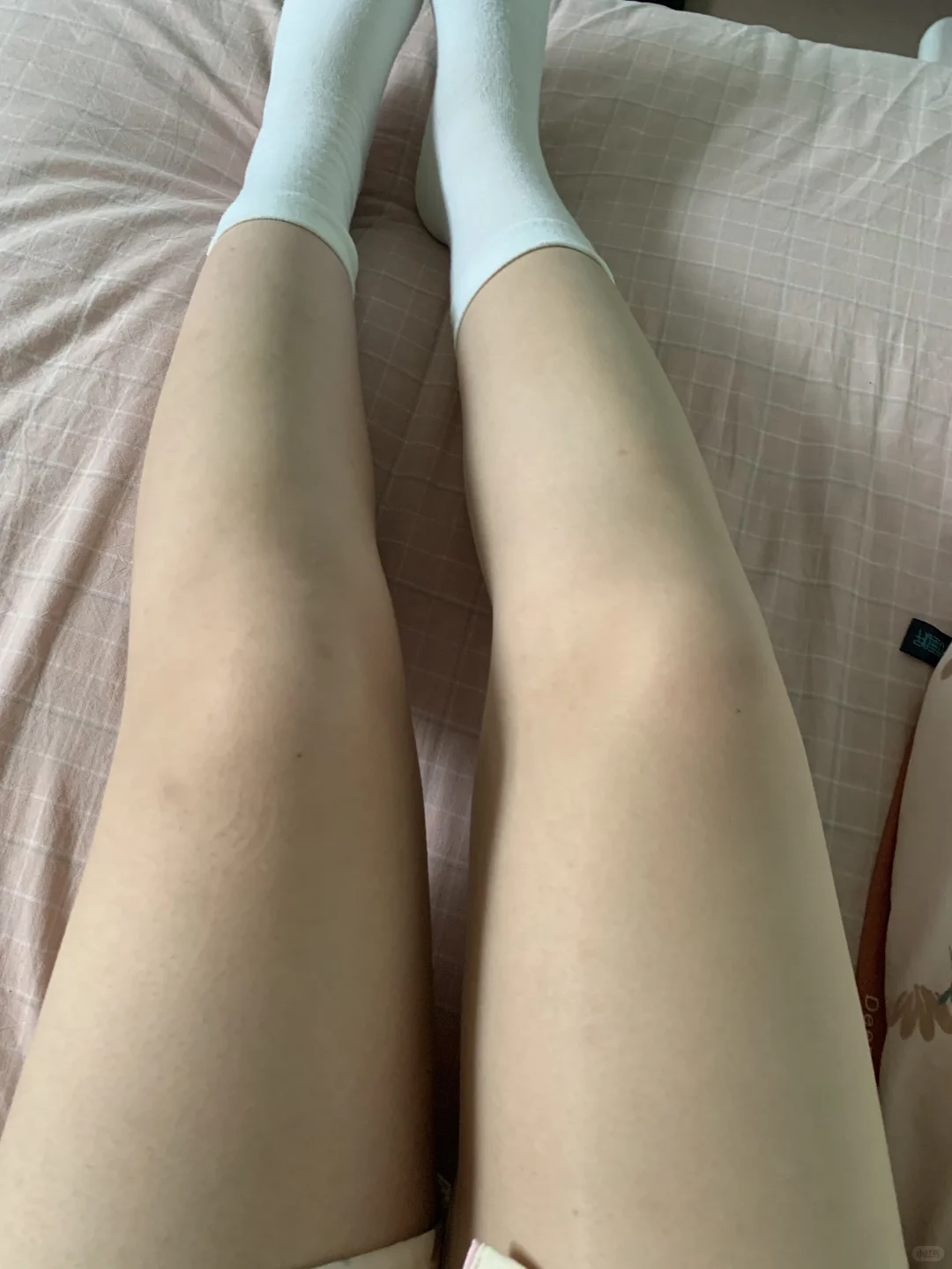 穿了！真穿了！这个素颜袜也太太太磨皮了吧！
