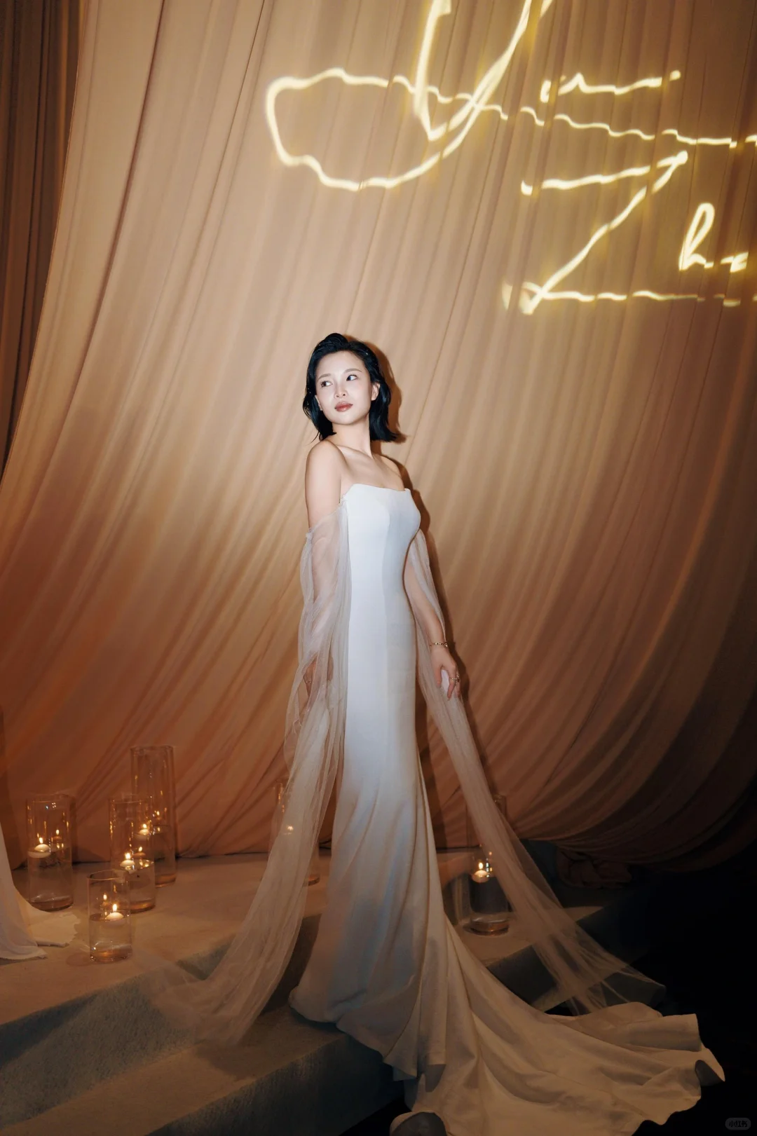 梦里的婚纱是Verawang给的.