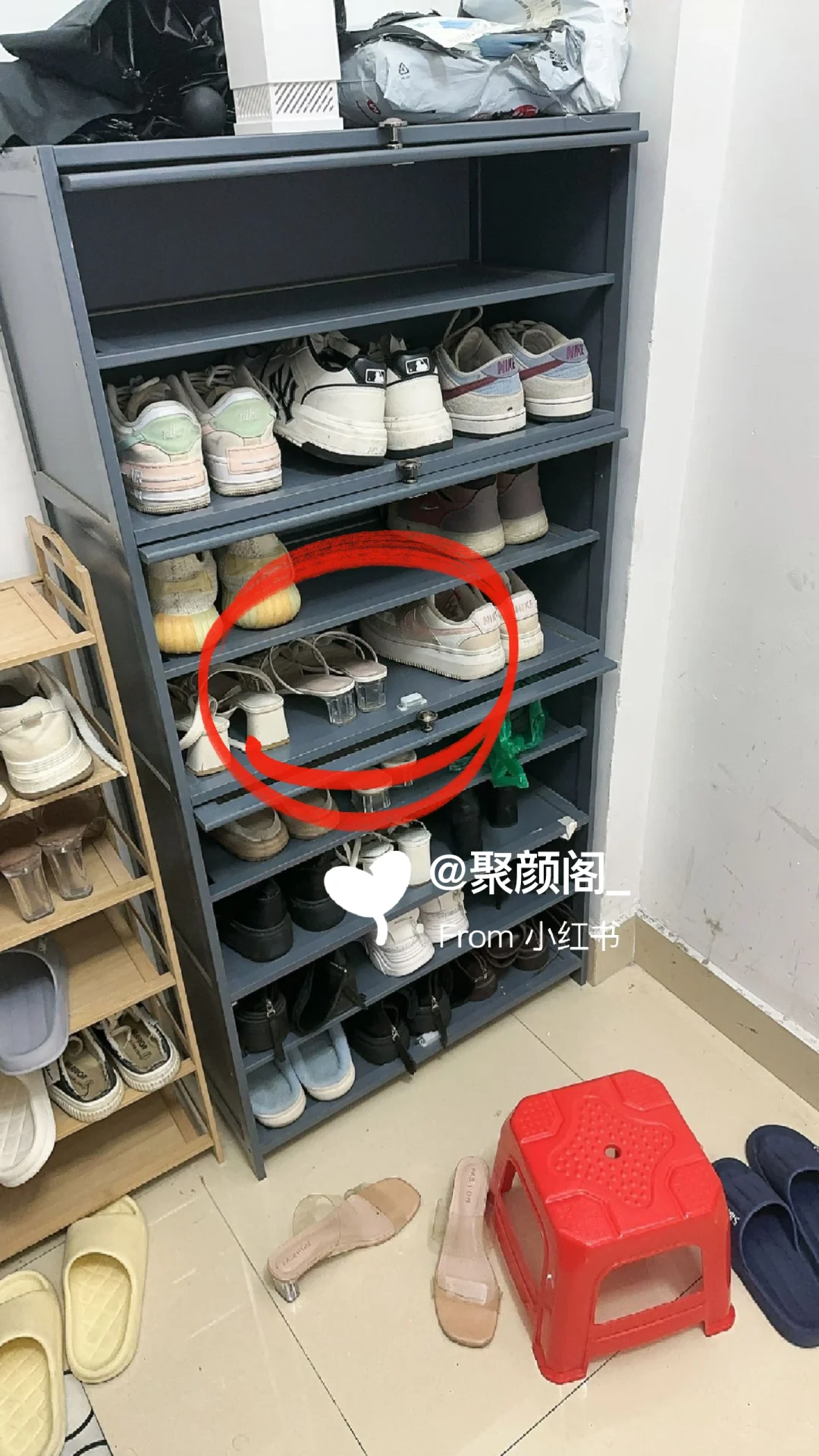 碰见女邻居下班