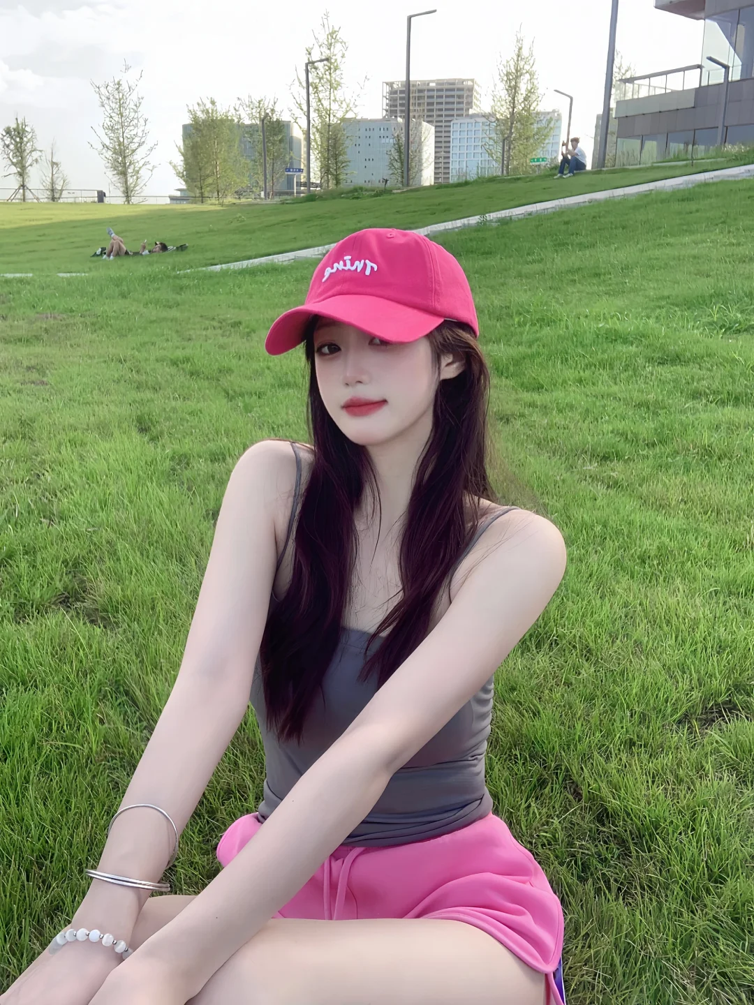 女生保持长期漂亮需要：白与气血感共存