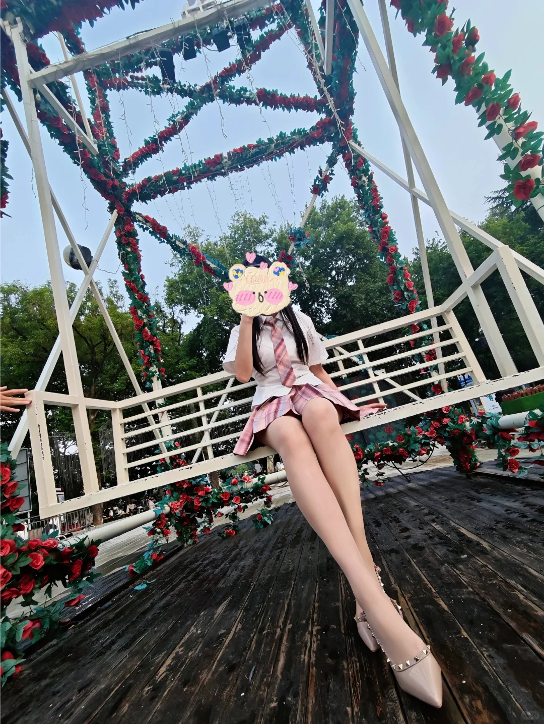 服了，丢了一条丝袜😅😅😅