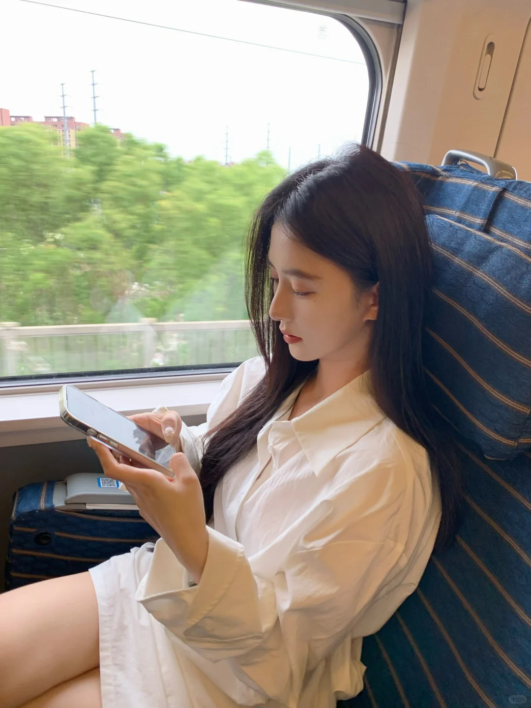 🚅朋友说别动，你现在好漂亮~