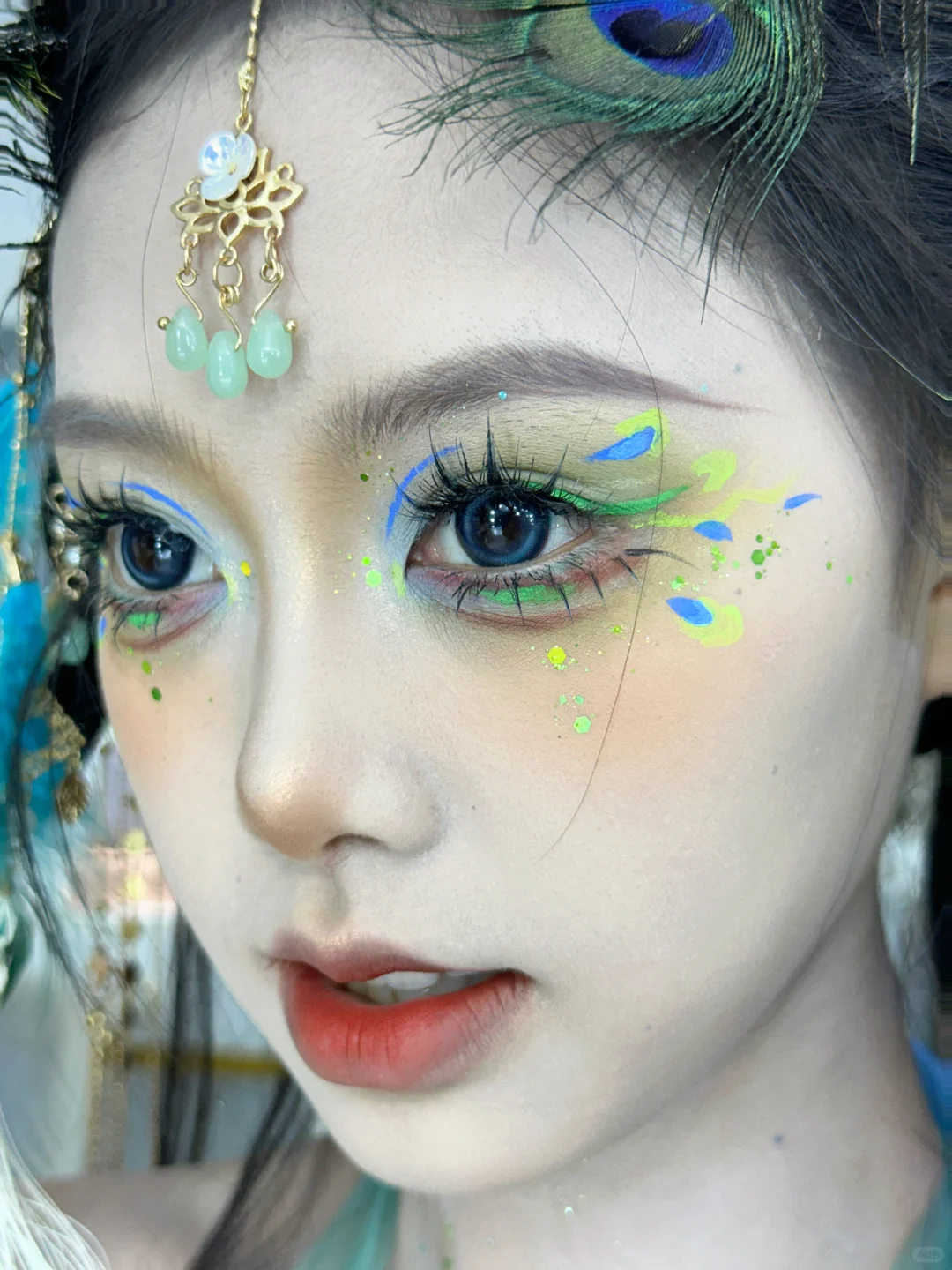 孔雀神女妆造｜乱花渐欲迷人眼🦚