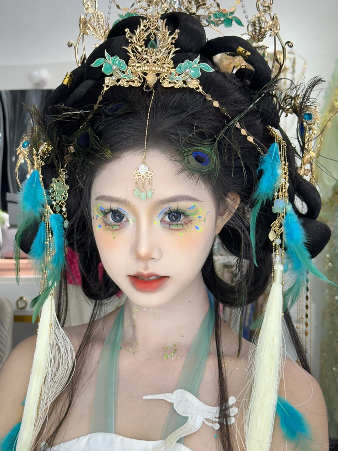 孔雀神女妆造｜乱花渐欲迷人眼🦚