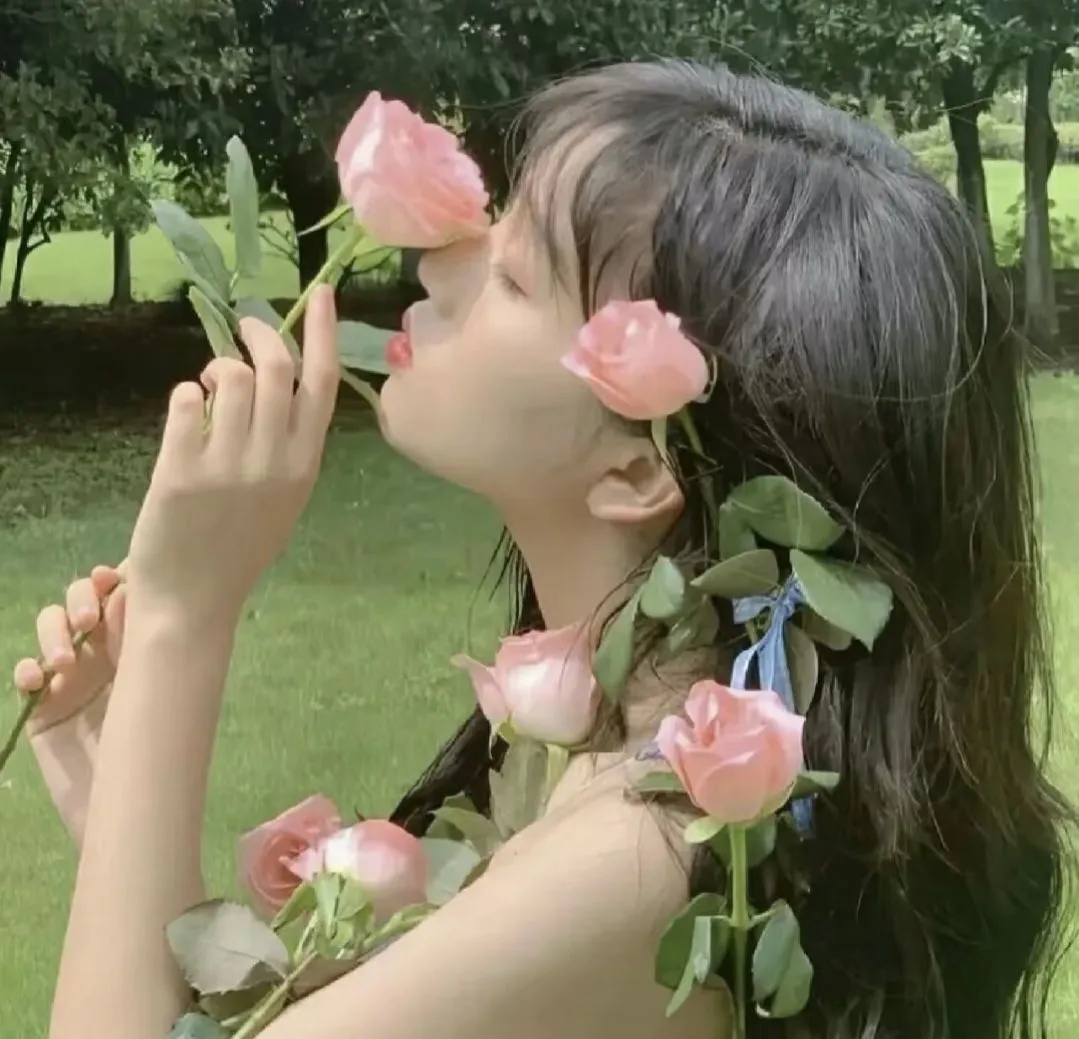 喜欢绿色，温柔而纯粹