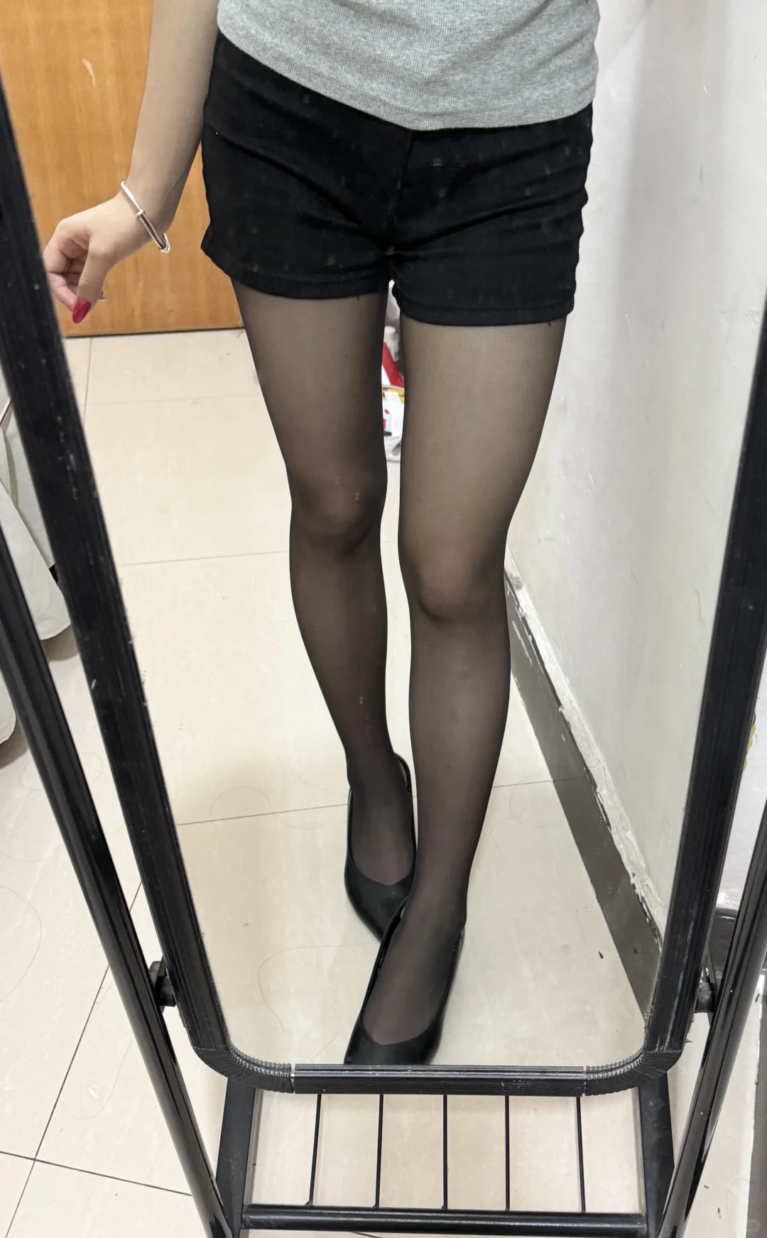 我的天，我不说谁知道我穿了素颜袜‼️