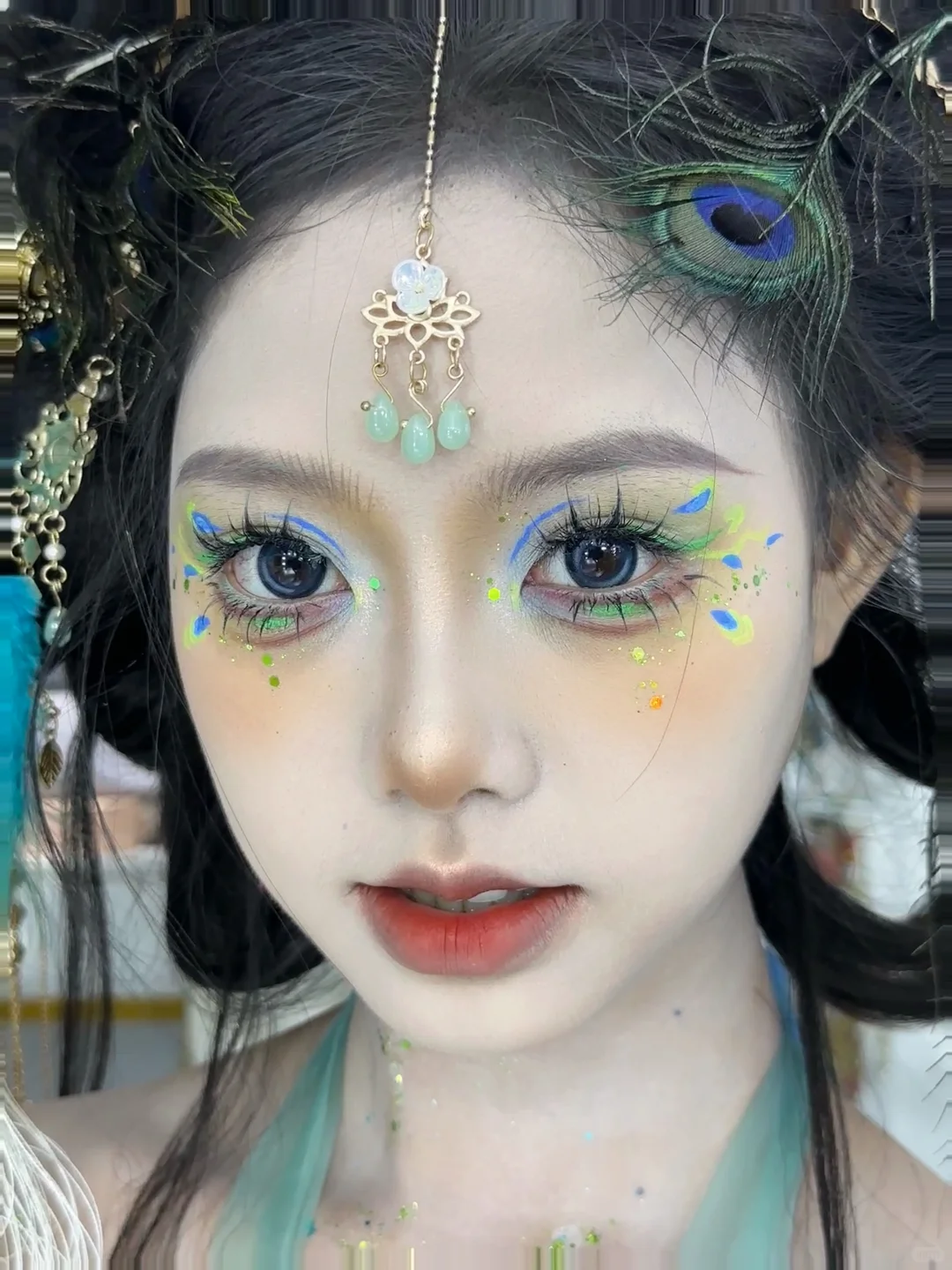 孔雀神女妆造｜乱花渐欲迷人眼🦚