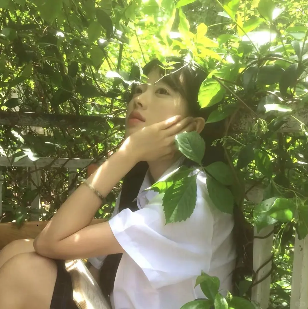 喜欢绿色，温柔而纯粹
