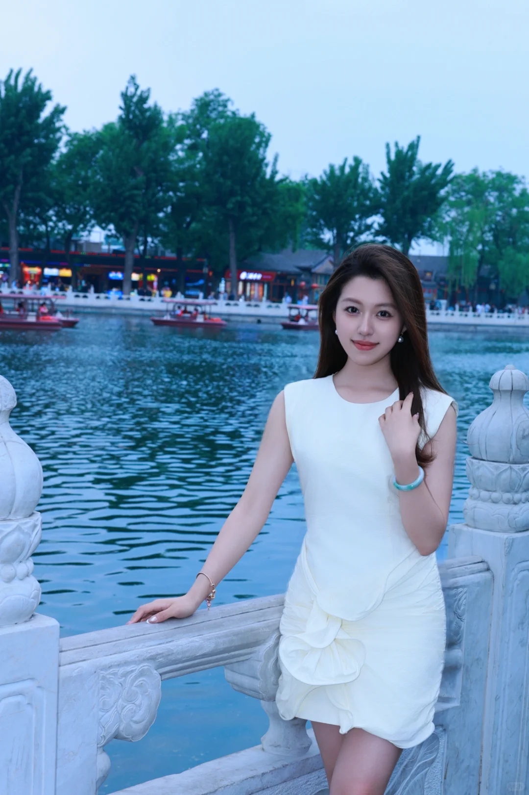 什刹海的摄影师你们是要考研吗…