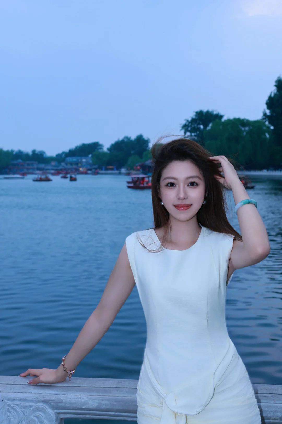 什刹海的摄影师你们是要考研吗…