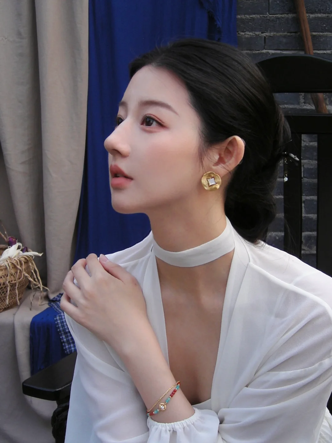 女生就该自觉矜贵