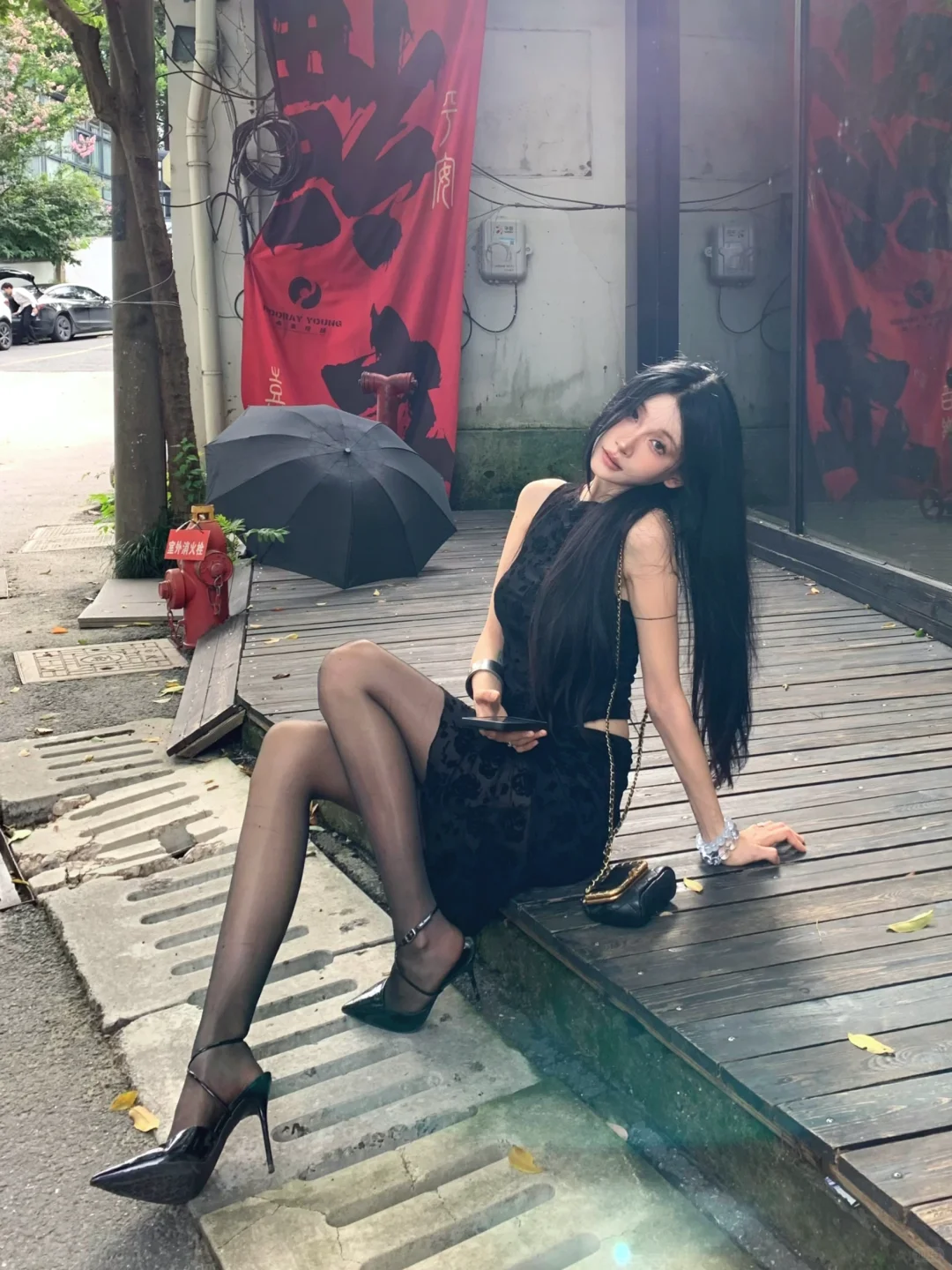 我爱这络绎不绝的无意义的瞬间