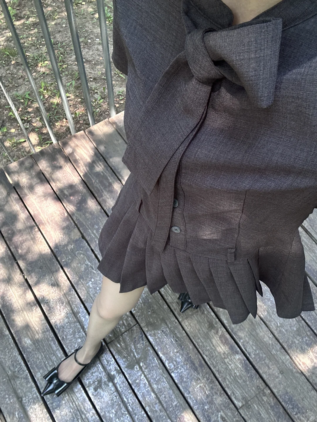 东北今天穿什么｜35°C的夏日格雷系穿搭☀️
