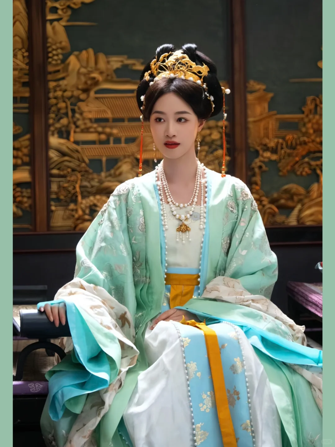 一些好看的华丽宫廷装🌸