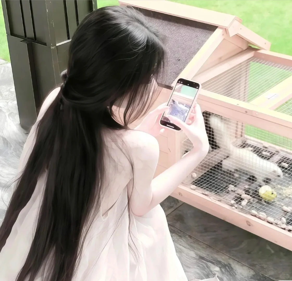会发光的眼睛真的yyds！好看气氛感女生头像