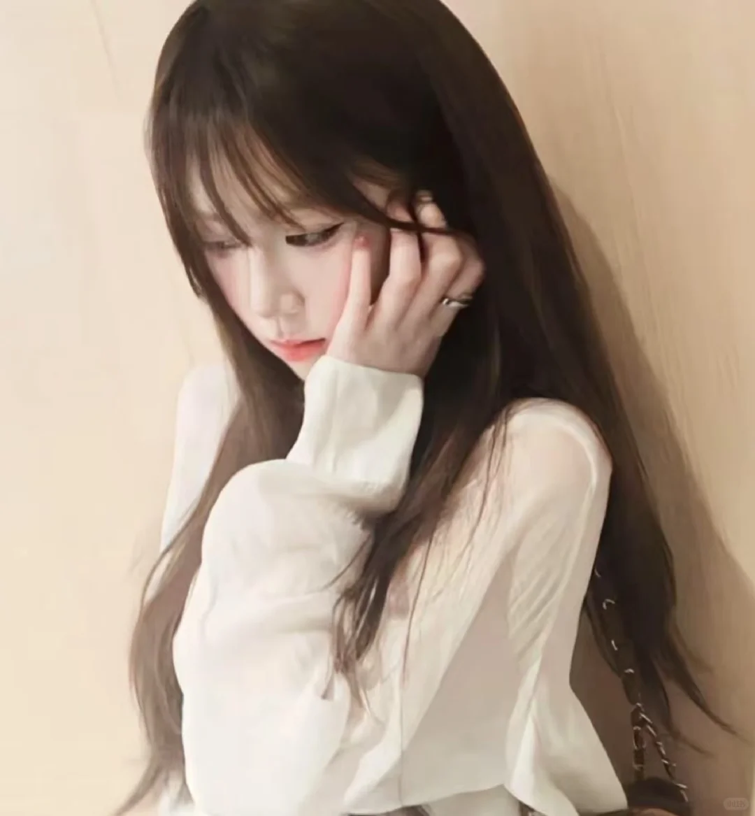 会发光的眼睛真的yyds！好看气氛感女生头像