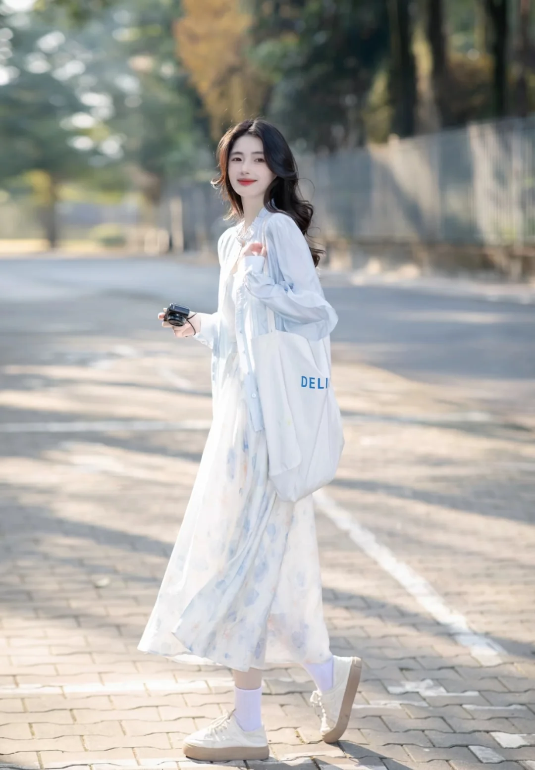 这大概就是夏天的白月光穿搭吧