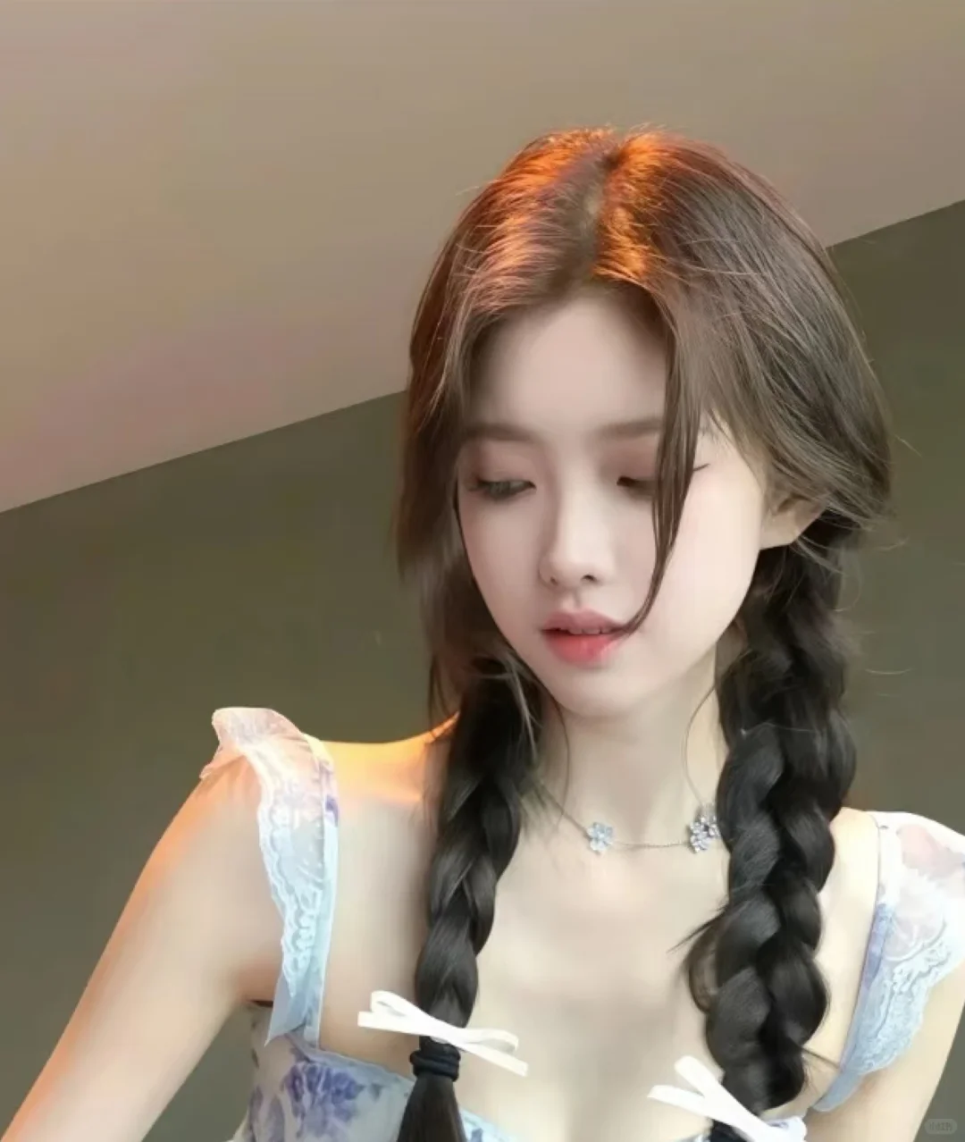会发光的眼睛真的yyds！好看气氛感女生头像